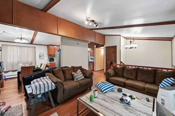 2280 Shryer AVE E, North Saint Paul, MN 55109