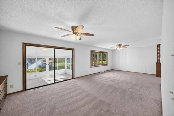 508 E Main ST, Hayfield, MN 55940