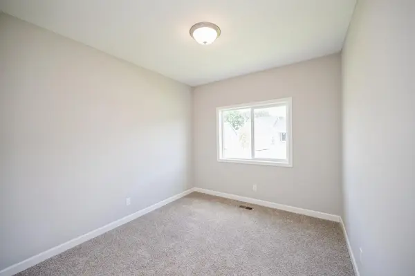 3669 237th AVE NW, Saint Francis, MN 55070