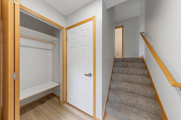 16379 Timber Crest DR SE, Prior Lake, MN 55372