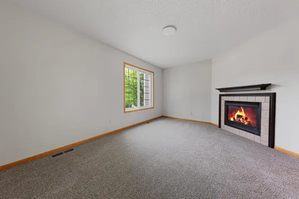 16379 Timber Crest DR SE, Prior Lake, MN 55372