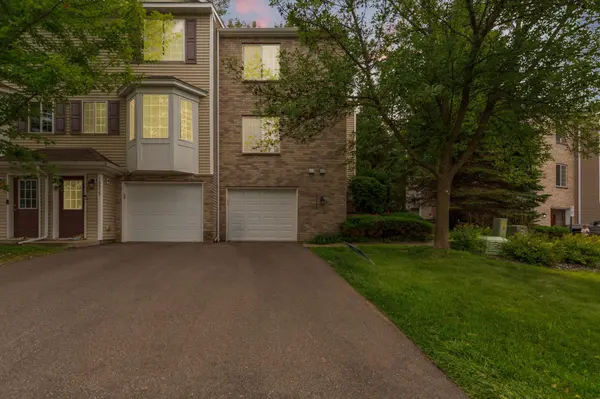 16379 Timber Crest DR SE, Prior Lake, MN 55372