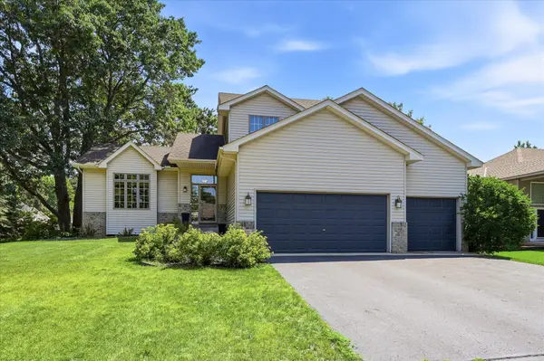 15921 Xeon ST NW, Andover, MN 55304