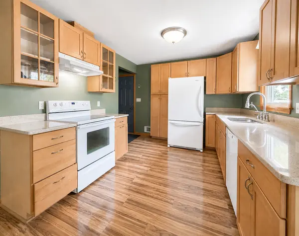 811 8th ST, Gaylord, MN 55334