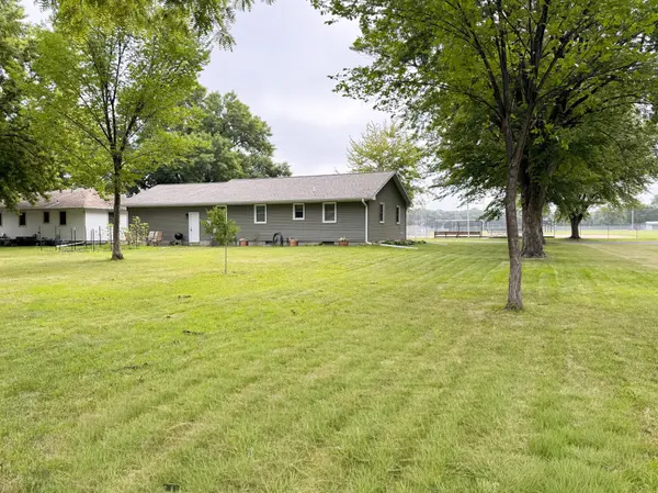 811 8th ST, Gaylord, MN 55334