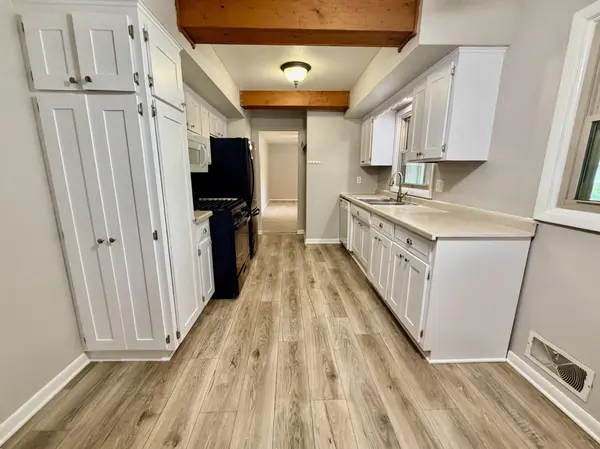 8001 Edgewood AVE N, Brooklyn Park, MN 55445