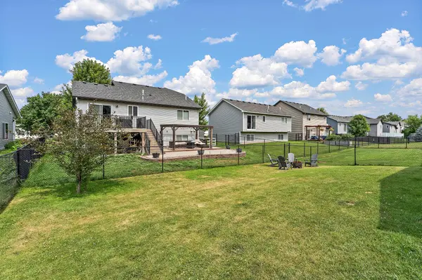 3073 212th ST W, Farmington, MN 55024