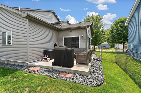 3073 212th ST W, Farmington, MN 55024