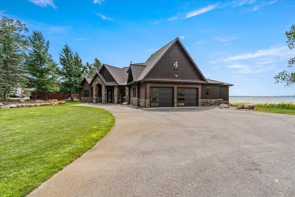 12583 N Pelican LN, Merrifield, MN 56465
