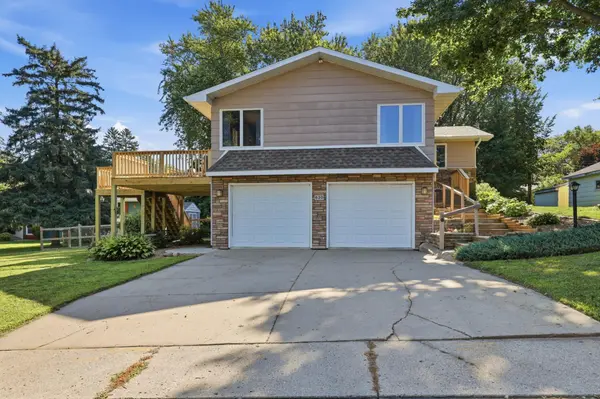 620 Maple ST, Dassel, MN 55325