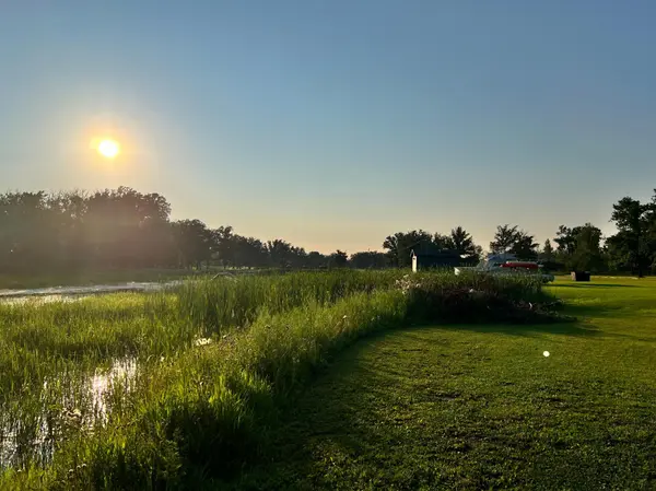 2689 and 2688 Oak LOOP NW, Baudette, MN 56623