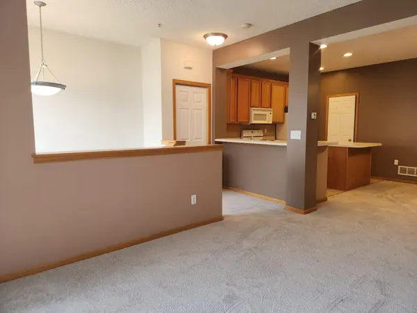 14494 Sumter AVE, Savage, MN 55378