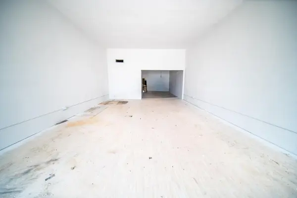 80 E Main ST, Lewiston, MN 55952