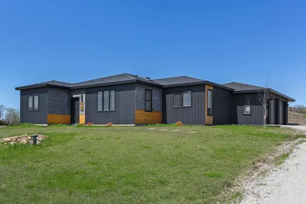 20355 Cedar Lake TRL, Morristown, MN 55052