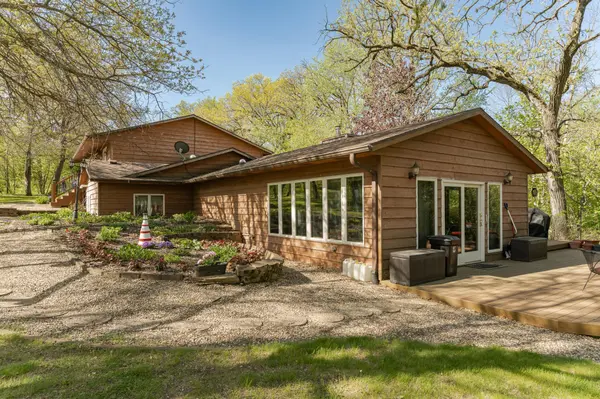 25226 720th ST, Hayfield, MN 55940