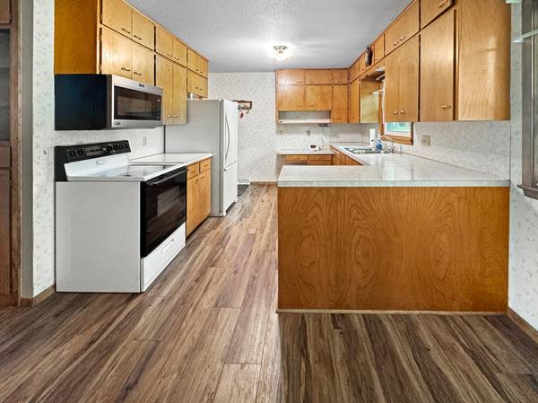 2420 34th ST, Slayton, MN 56172