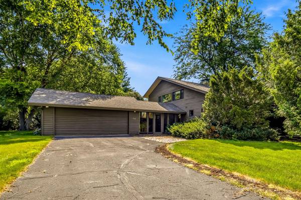 719 Harriet AVE, Owatonna, MN 55060