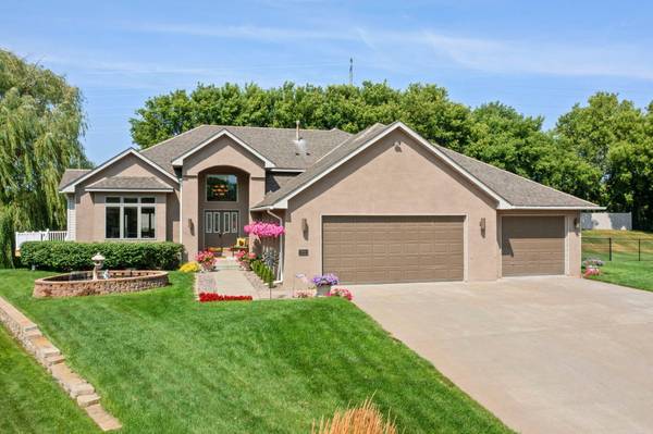 12046 94th AVE N, Maple Grove, MN 55369