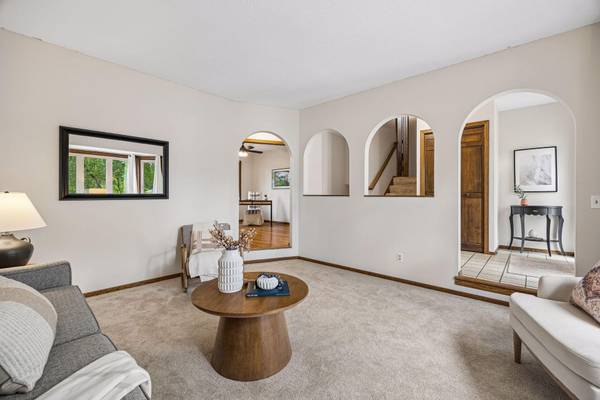 15001 Park AVE, Burnsville, MN 55306