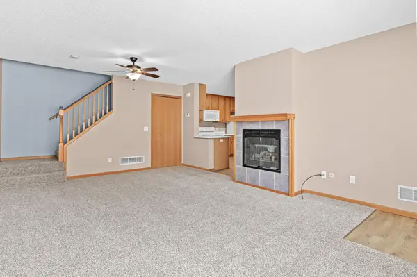 625 Mariner WAY #87, Woodbury, MN 55129