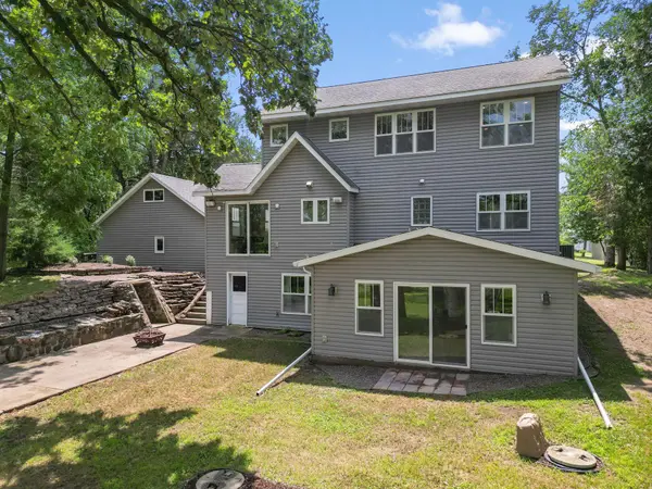 13701 186th AVE NW, Elk River, MN 55330