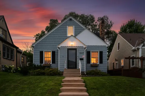 1247 Berkeley AVE, Saint Paul, MN 55105