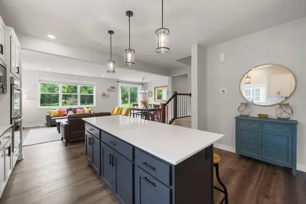 17580 Jett CIR SE, Prior Lake, MN 55372