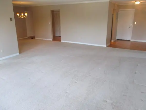 6400 York AVE S #410, Edina, MN 55435