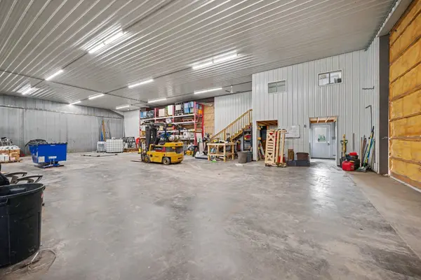 20132 State Highway 99, Le Center, MN 56057