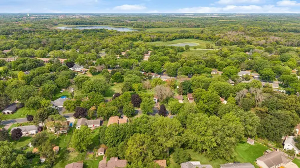 10591 Union Terrace LN N, Maple Grove, MN 55369