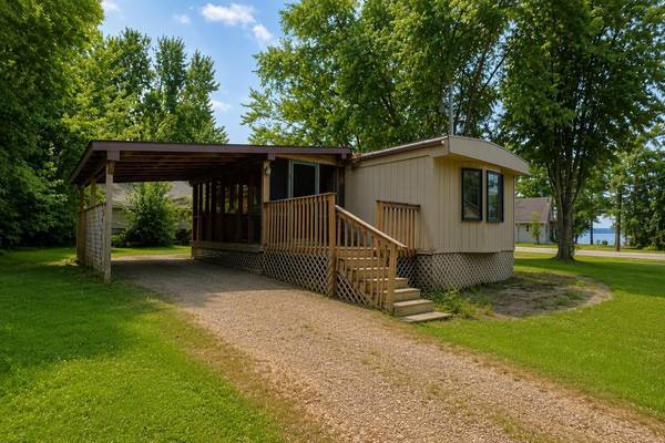 7835 Copper RD, Cushing, MN 56443