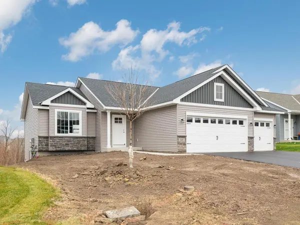 648 Hawthorne LN, Watertown, MN 55388