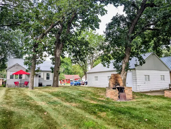 410 1st ST S, Long Prairie, MN 56347