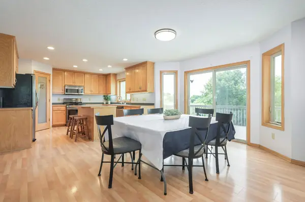 890 160th LN NW, Andover, MN 55304