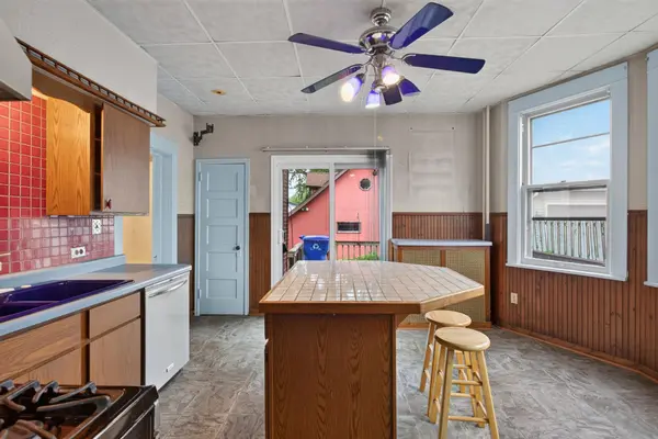 1454 Edgerton ST, Saint Paul, MN 55130