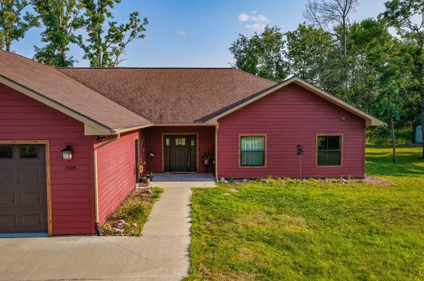 3308 Saint Onge DR NE, Bemidji, MN 56601