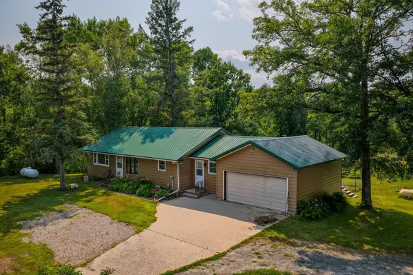 1723 Scenic HWY NE, Pennington, MN 56663