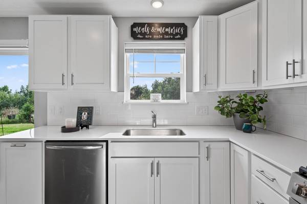 8036 149th LN NW, Ramsey, MN 55303