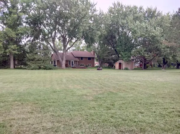 26405 Smithtown RD, Shorewood, MN 55331