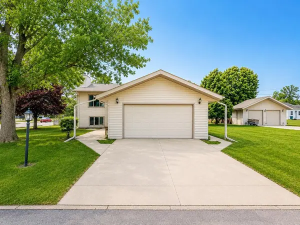 325 2nd ST NW, Hillsboro, ND 58045