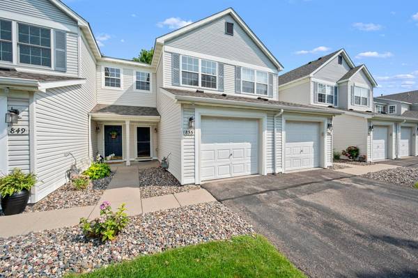855 Providence DR, Shakopee, MN 55379