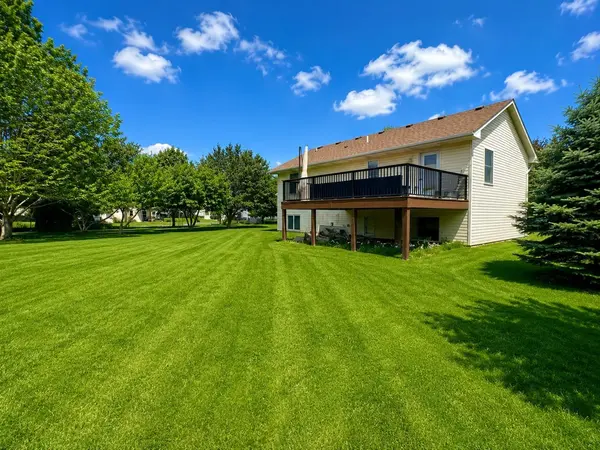 109 French CT, Roberts, WI 54023