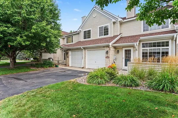 15345 Greenhaven LN #103, Burnsville, MN 55306