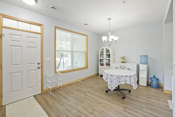 3033 Chamberlain ST N #4, Maplewood, MN 55109