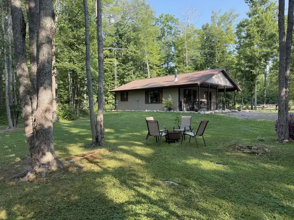 W9527 Mile RD, Ladysmith, WI 54848