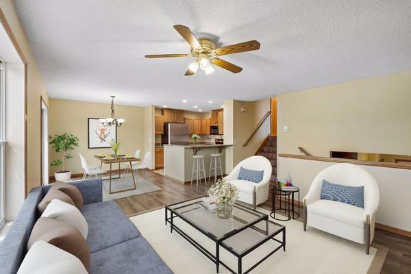 6429 157th ST W, Apple Valley, MN 55124