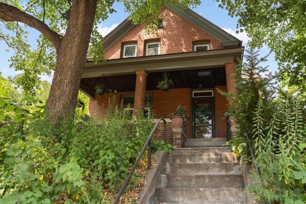 155 Page ST E, Saint Paul, MN 55107