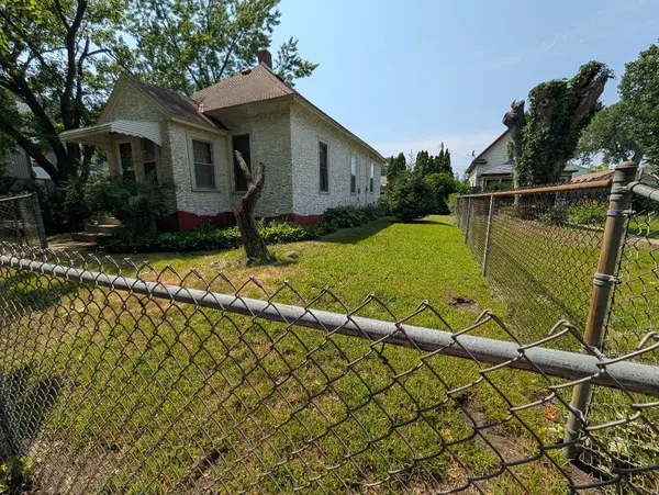 2400 Jefferson ST NE, Minneapolis, MN 55418