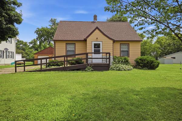 26756 540th AVE, Lansing, MN 55950