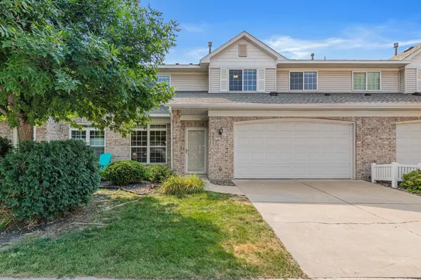 9651 Belmont LN, Eden Prairie, MN 55347